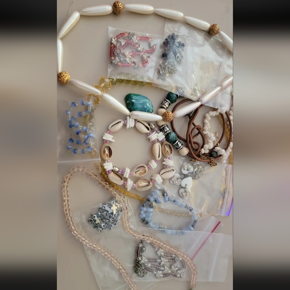 Y2k jewelry lot shell necklace and more